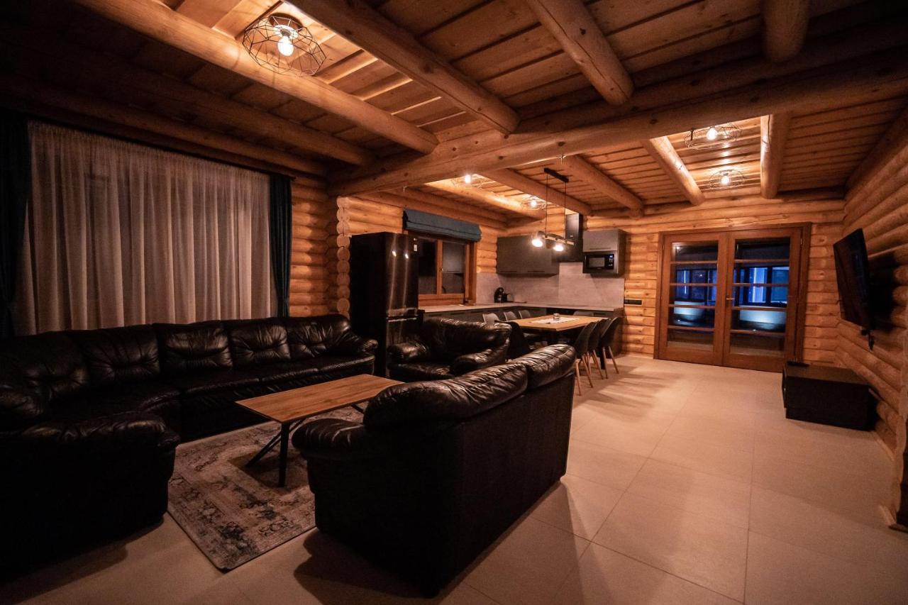 Mitosz Apartman Gyomaendrod Bagian luar foto
