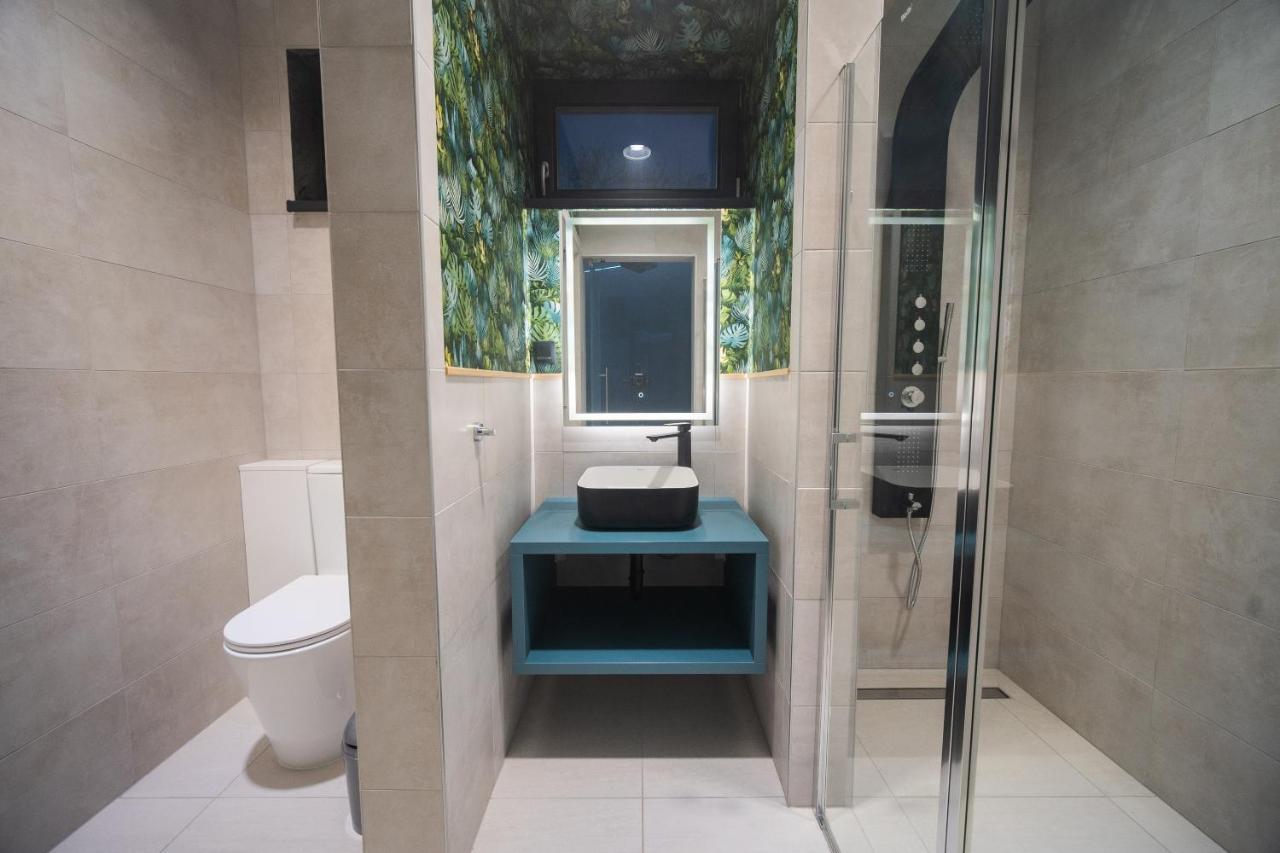 Mitosz Apartman Gyomaendrod Bagian luar foto