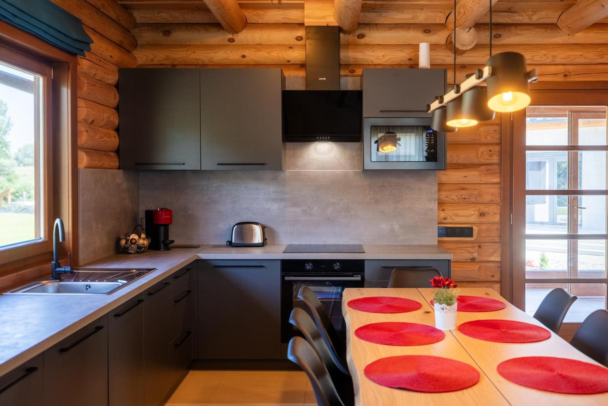 Mitosz Apartman Gyomaendrod Bagian luar foto